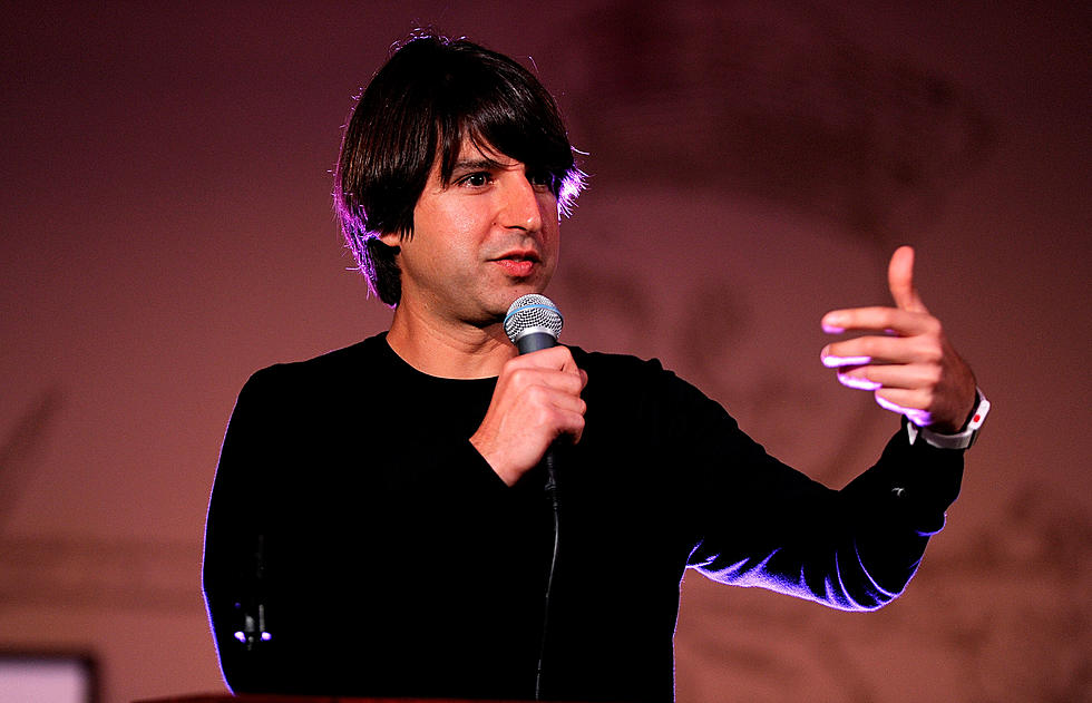 Comedian Demetri Martin – Today’s 420 Funny [AUDIO]