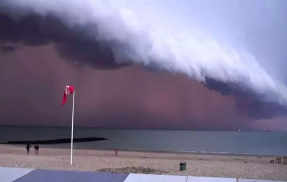 Watch Amazing View of a Huge Storm Passing Over a Beach in Belgium