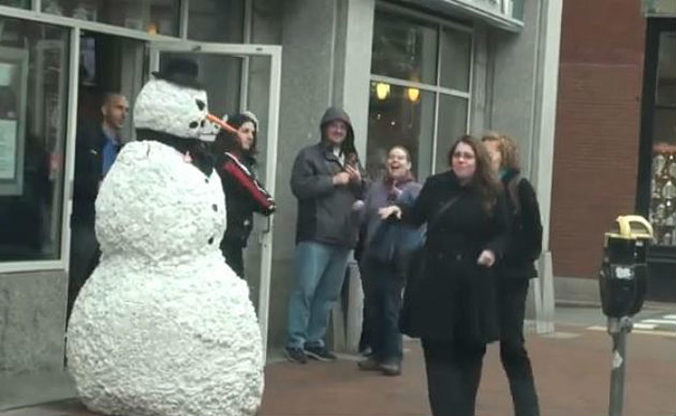 Hilarious Scary Snowman Prank is Back Just in Time for Christmas