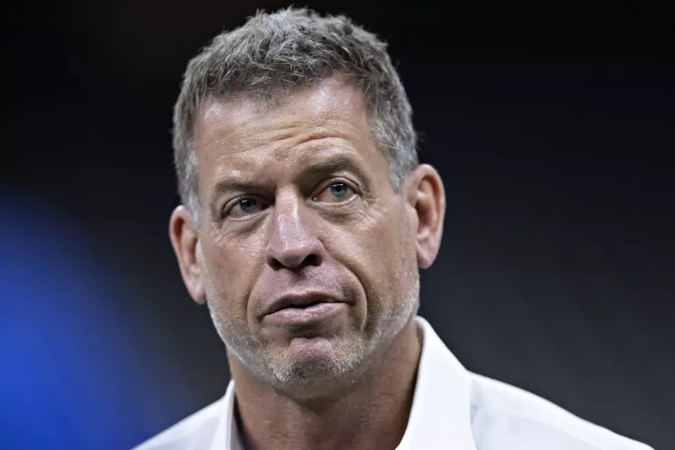 Troy Aikman Under Fire for Comment During Chiefs and Raiders MNF Game