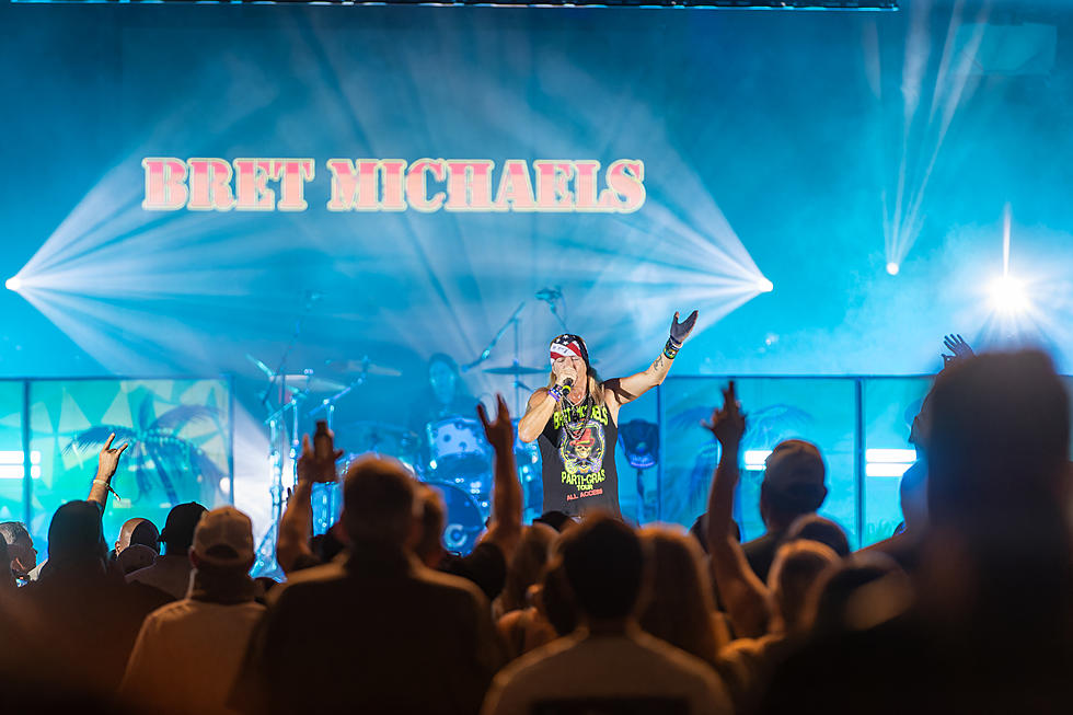 Check Out These Pics of Bret Michaels Rockin’ Potosi Live in Texas