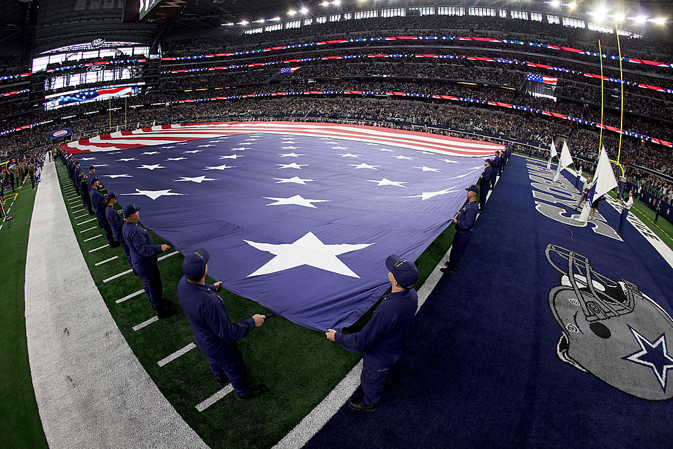 Cowboys Corral: Dallas Honors Veterans, Crushes New York Giants