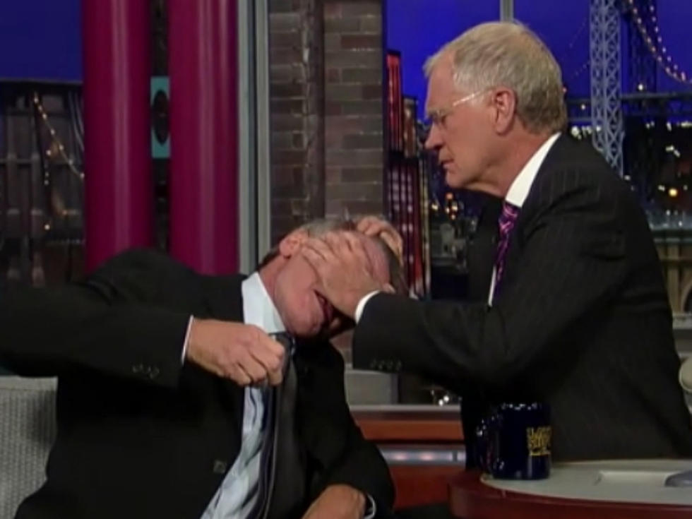 Awkward! David Letterman Examines Harrison Ford’s Head [VIDEO]