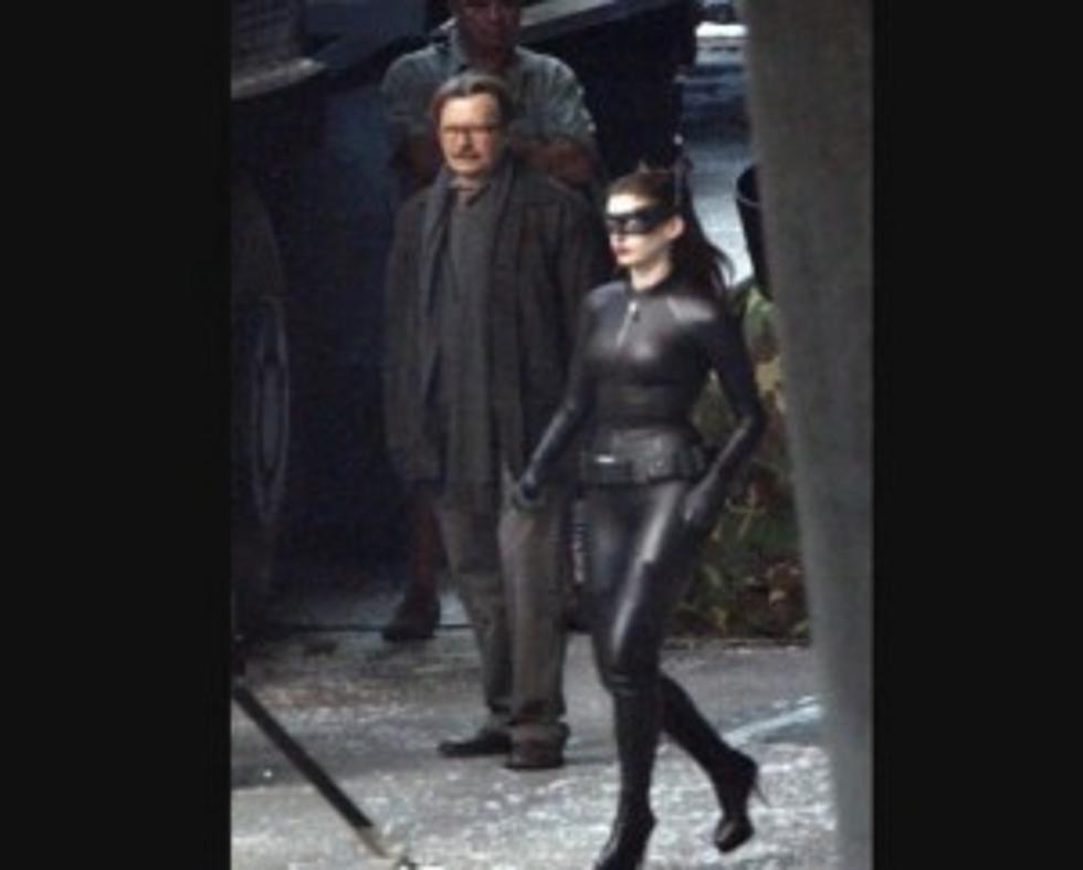 Anne Hathaway In Full Catwoman Suit [VIDEO]