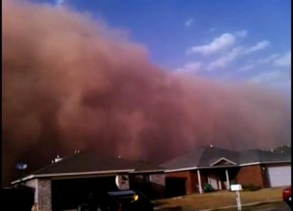 Huge Dust Cloud Hit Lubbock Yesterday (October 17th) [VIDEO]