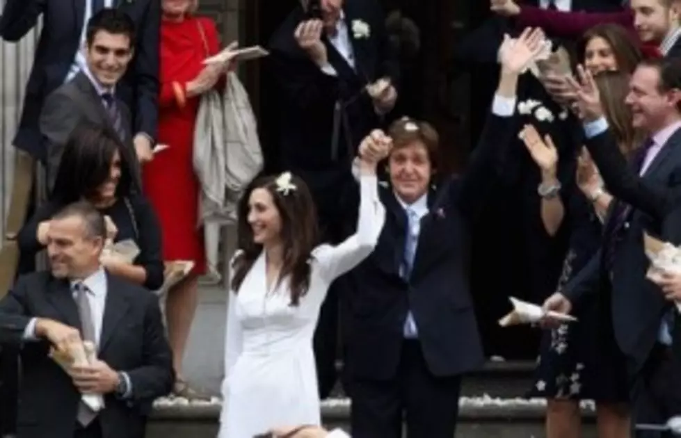 Paul McCartney Honeymoons, Thanks Fans After Wedding [VIDEO]