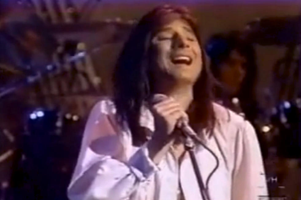Journey &#8216;Greatest Hits 2&#8242; Was Labor Of Love For Steve Perry [VIDEO]
