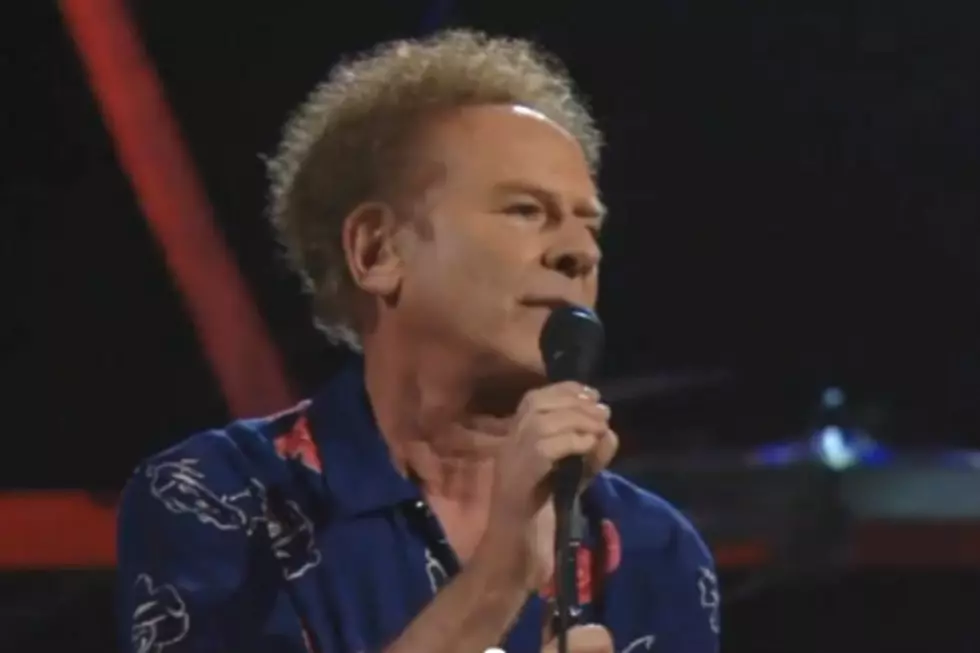 Art Garfunkel To Release New Retrospective Collection [VIDEO]