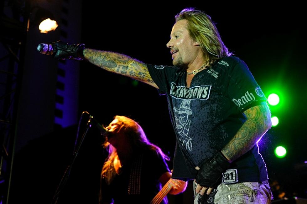 Motley Crue’s Vince Neil to Try for Pilot’s License