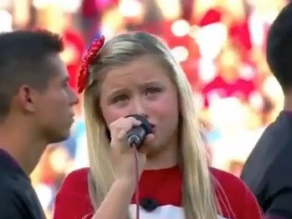 Is This the Worst Rendition of the National Anthem Ever?