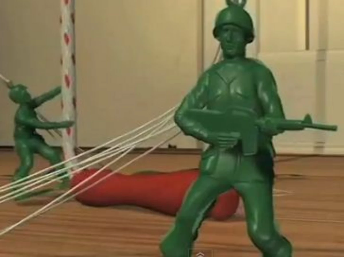 Larry got a toy soldier. Солдатики из истории игрушек. Зеленый солдат игрушка робот.