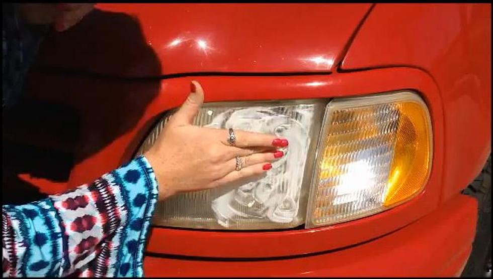 Life Hack: Cleaning Headlights With Toothpaste