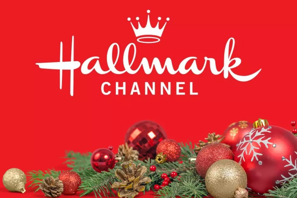 &#8216;Tis the Season: 40 New Hallmark Christmas Movies Are Here