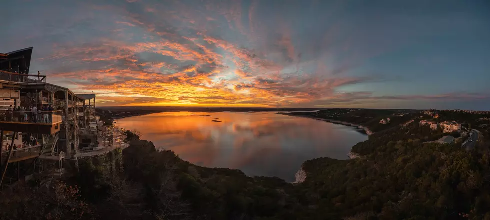 Photo: The Oasis on Lake Travis/Facebook