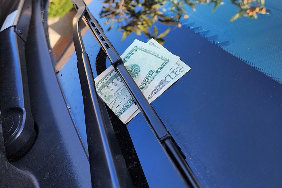 See Money On Your Windshield In Abilene? Your Vehicle May Be Targeted