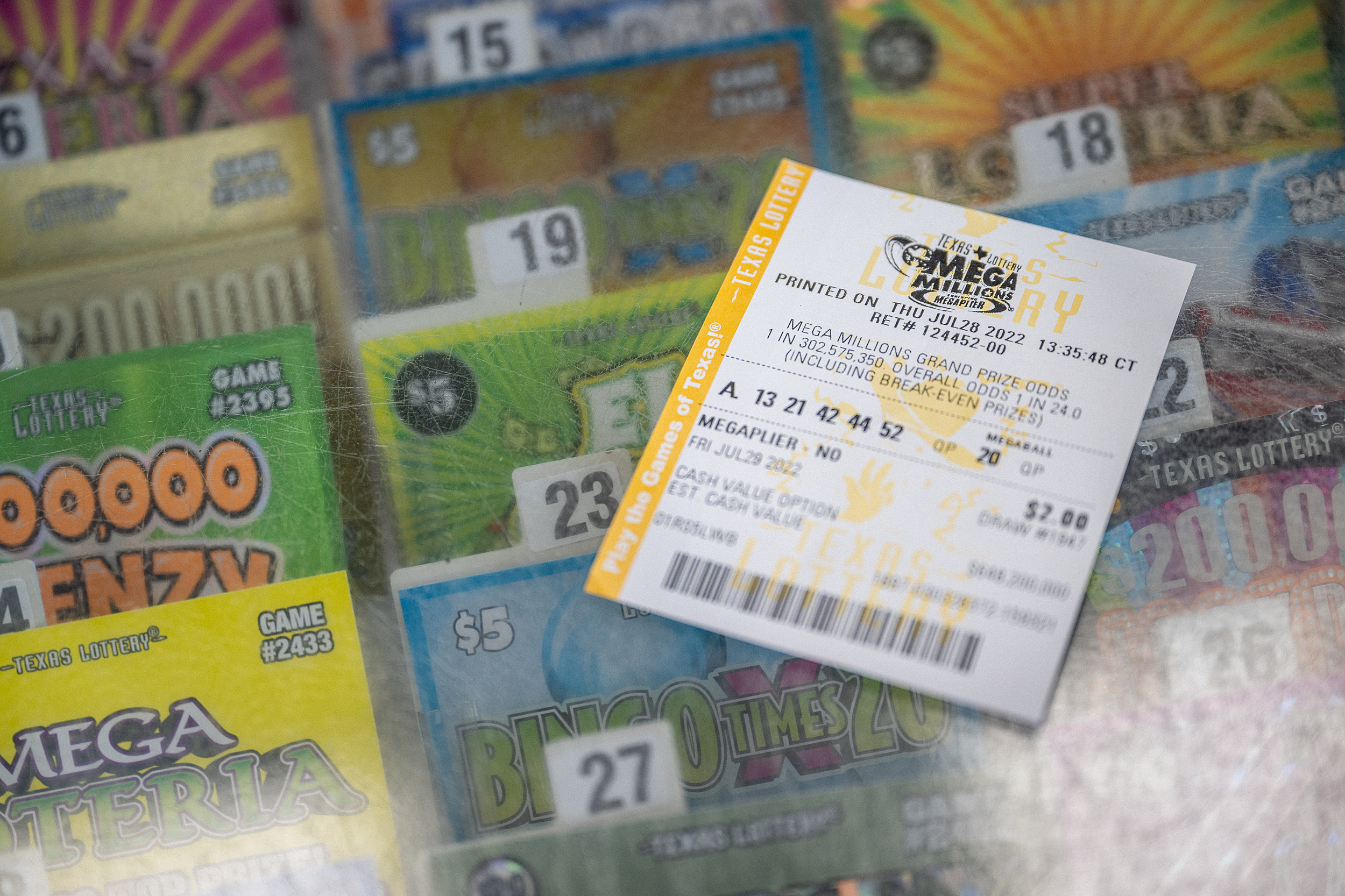 TEXAS LOTTERY AND HOUSTON TEXANS TEAM UP FOR 15TH YEAR ON NEW SCRATCH TICKET  GAME & SECOND-CHANCE DRAWINGS