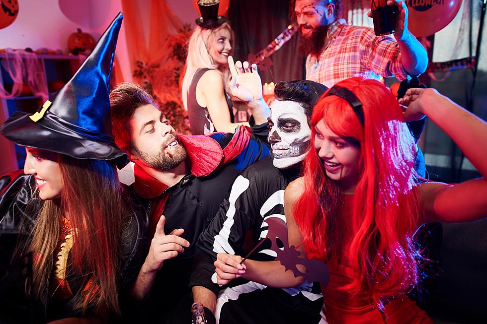 5 Great Games That Will Raise The Dead At Your Halloween Party