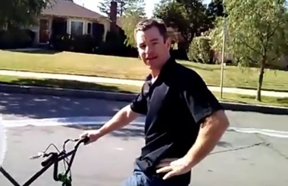 Man Shows Off the Most Pointless Contraption Ever – The ‘Bubble Wrap Bike’