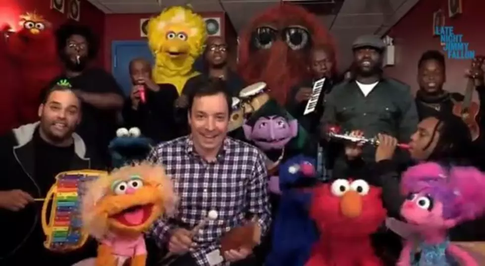 Jimmy Fallon and The Roots Sing “Sesame Street” Theme Song with Cast of Sesame Street