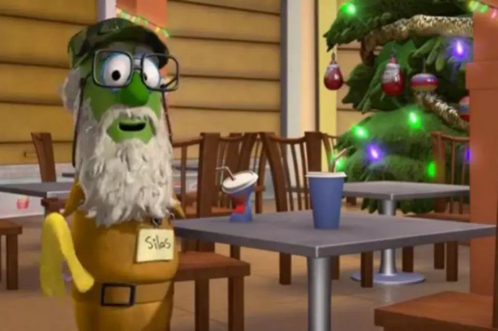 Duck Dynasty&#8217;s Uncle Si is &#8216;Silas the Narrator&#8217; for the New &#8216;VeggieTales: Merry Larry and the True Light of Christmas&#8217; DVD