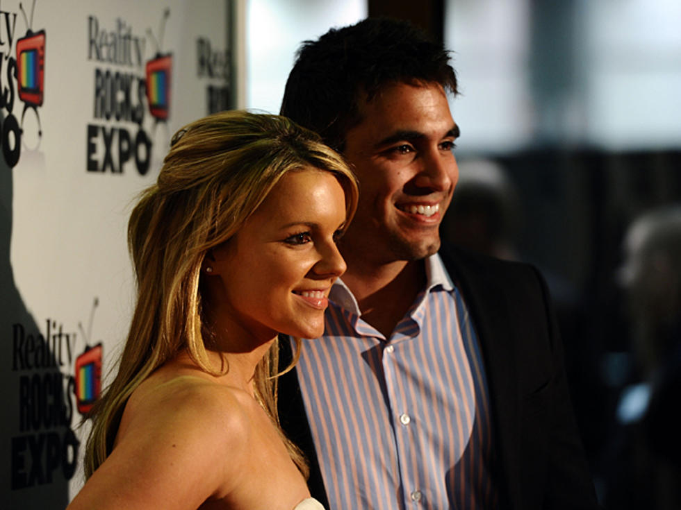 ‘Bachelorette’ Ali Fedotowsky in No Hurry to Marry Roberto Martinez