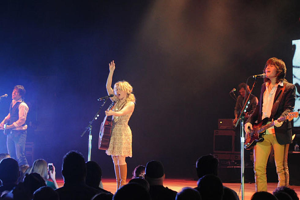 The Band Perry Debut New Songs on the Ryman’s New Stage