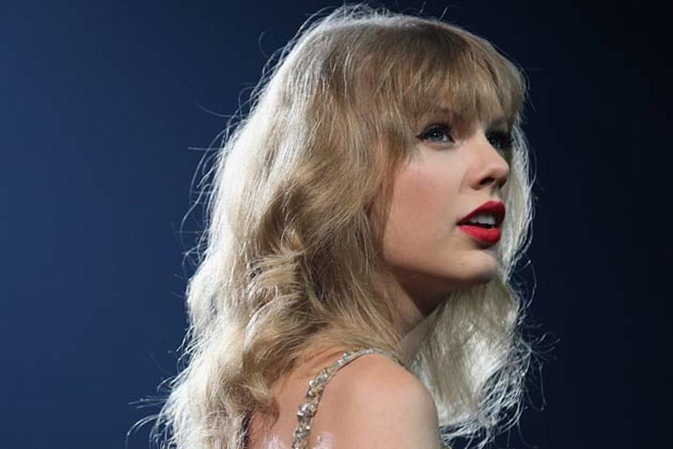 Taylor Swift Performs ‘Eyes Open’ Live in New Zealand