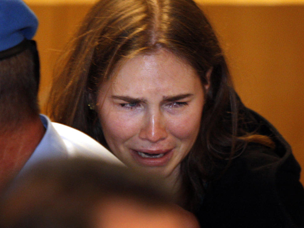 Amanda Knox Freed After Italian Court Overturns Murder Verdict [VIDEO]