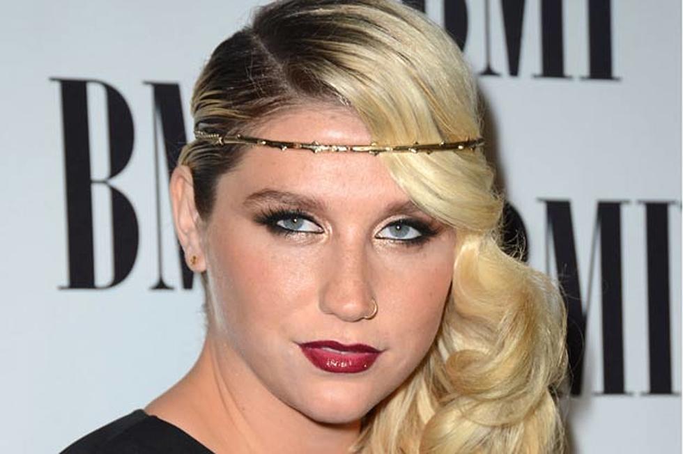 See Kesha’s New Lip Tattoo