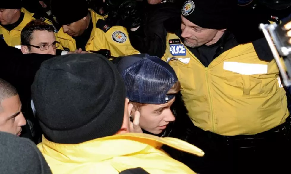 Justin Bieber&#8217;s Plane Detained And Searched [LIVE STREAM] [UPDATED]