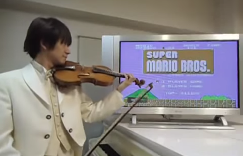 Violinist Nails Super Mario Brothers Game Music… LIVE!!! [VIDEO]
