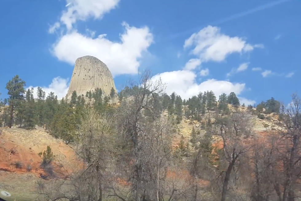 First Time Climbers Tackle Devils Tower [VIDEO]