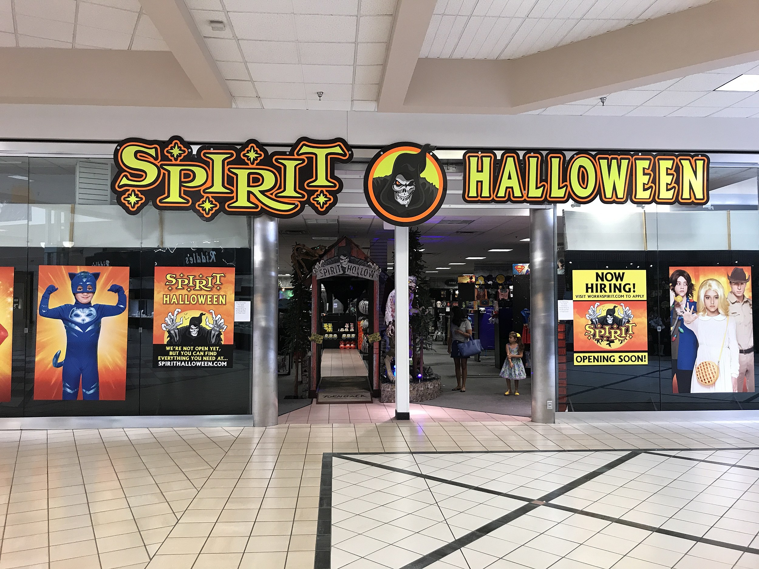 Spirit Halloween 
