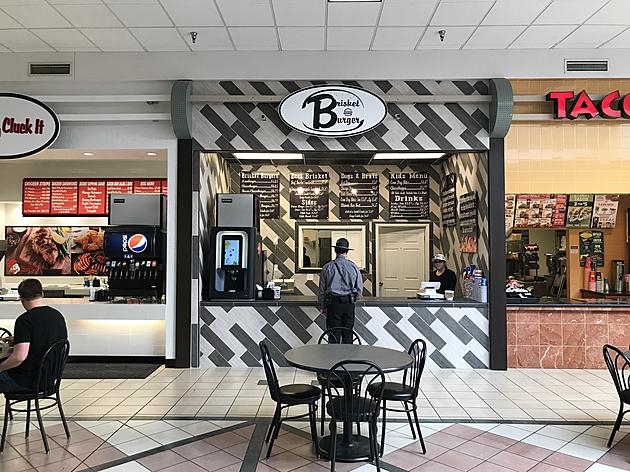 New Eatery Opens In The Eastridge Mall