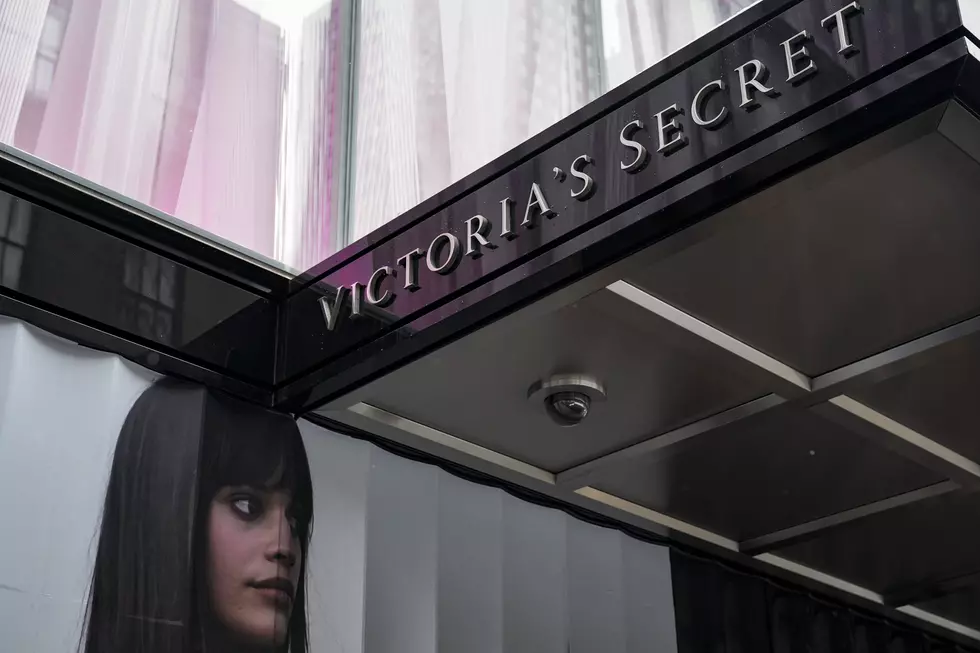 L Brands to Close 250 Victoria’s Secret Stores In U.S. + Canada