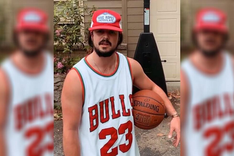 Ian Munsick Releases Hilarious ‘Country Hoopstars Mixtape’ Video