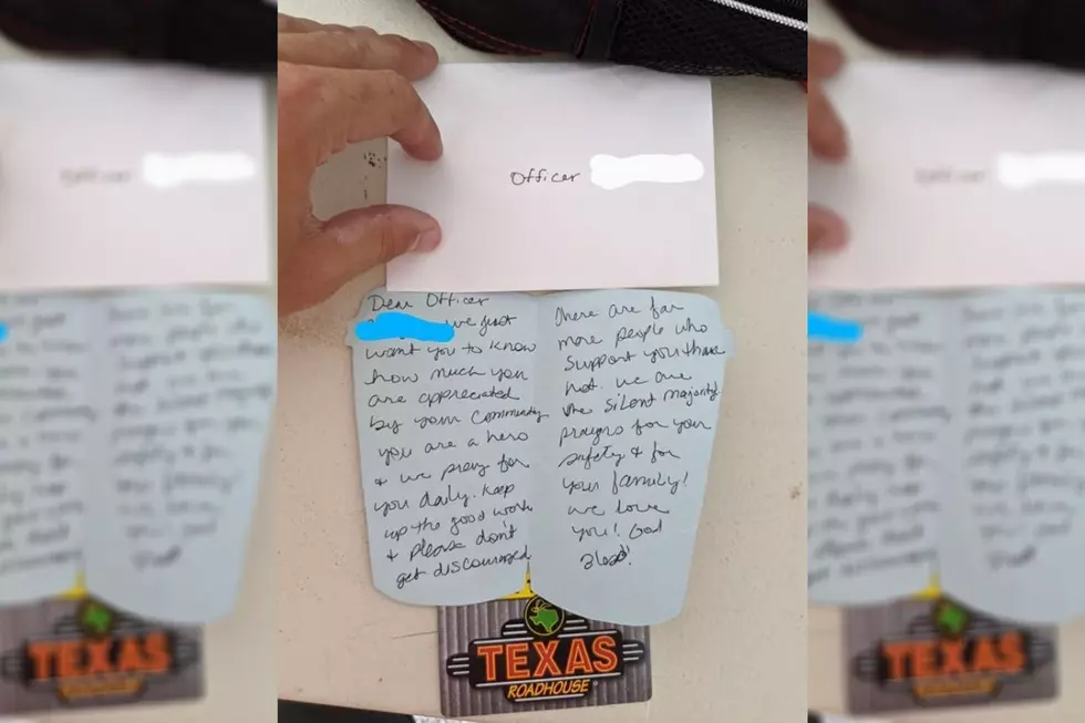 Good Samaritan Gives Casper PD Officer Texas Roadhouse Gift Card