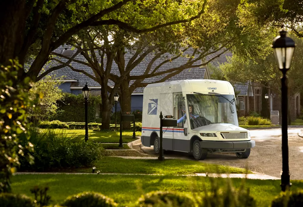 Casper: Do You Like the Design of the New USPS Trucks? [POLL]