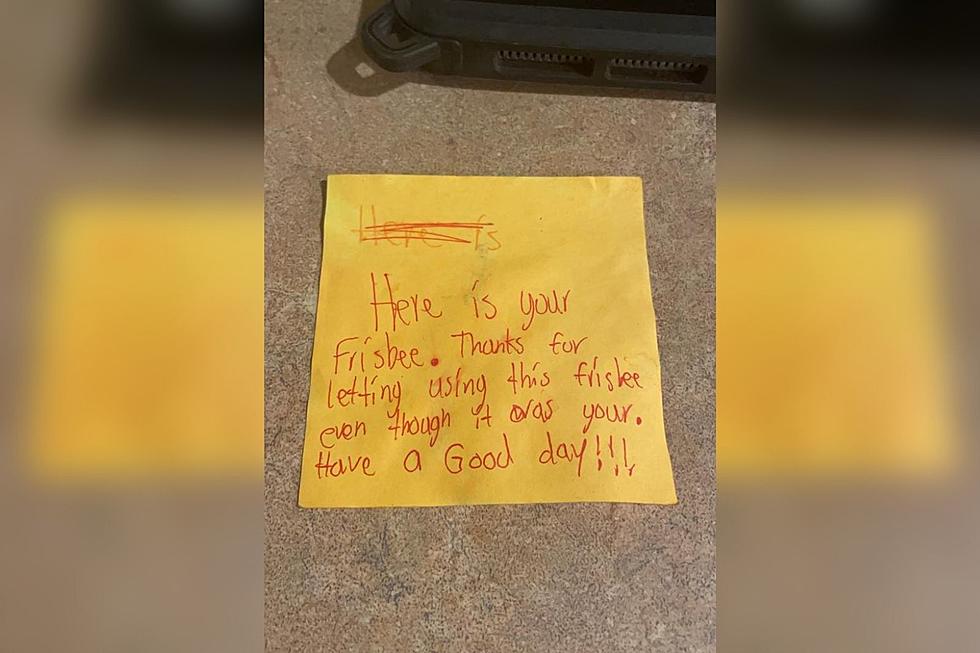 Casper Kid Returns Lost Frisbee To Neighbors With Heartfelt Note