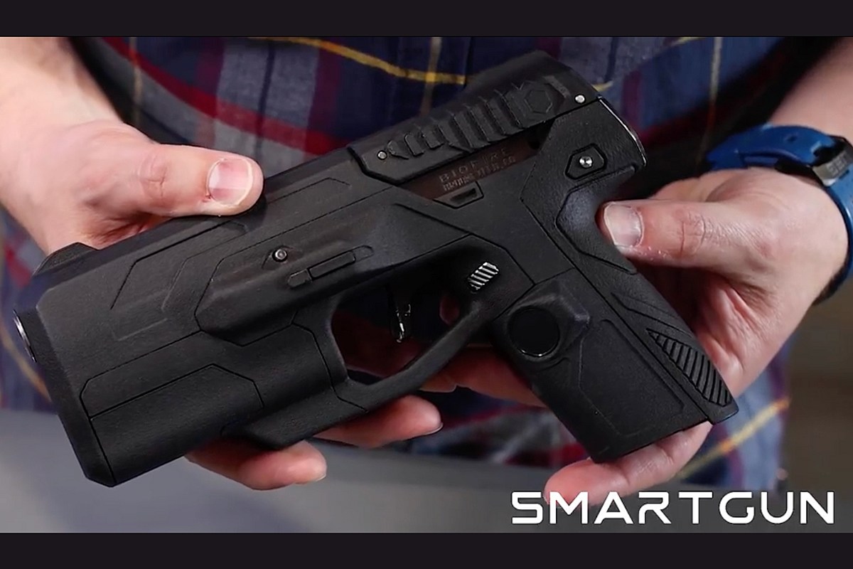 First commercially available 'smart guns' are available for sale