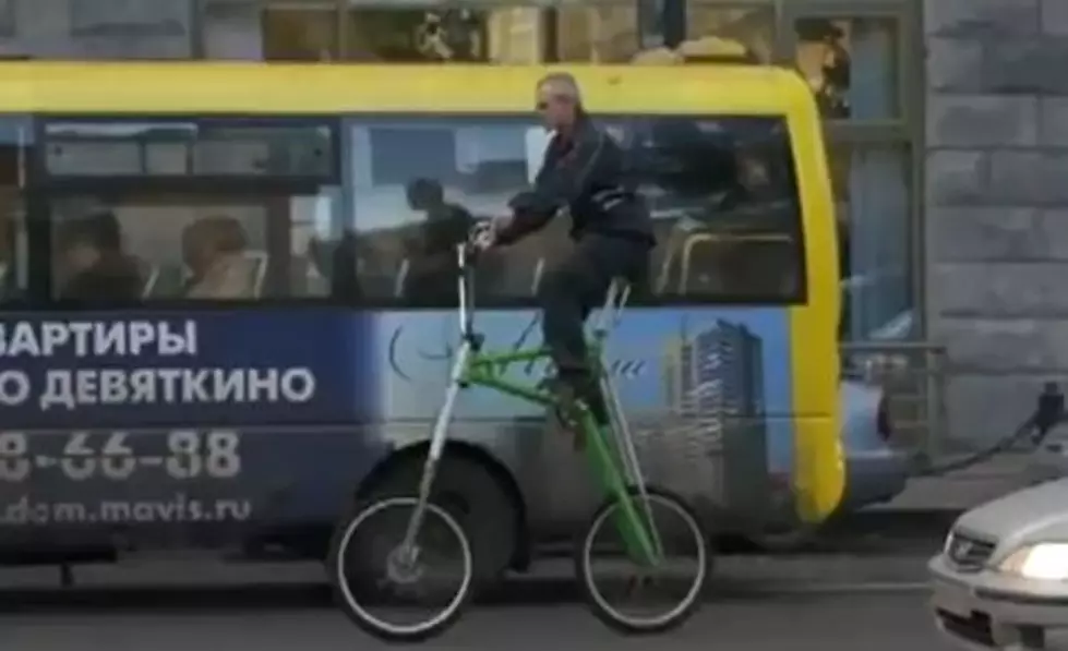 Russian Builds & Rides A Transforming Bicycle[VIDEO]