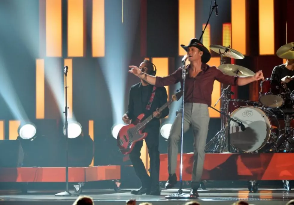 Tim McGraw Scores Another No. 1 Hit [Video]
