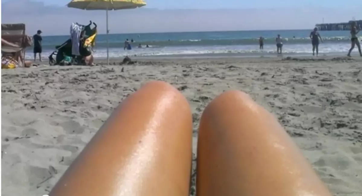 Can You Tell The Difference Between Hot Legs and Hot Dogs ? [VIDEO]