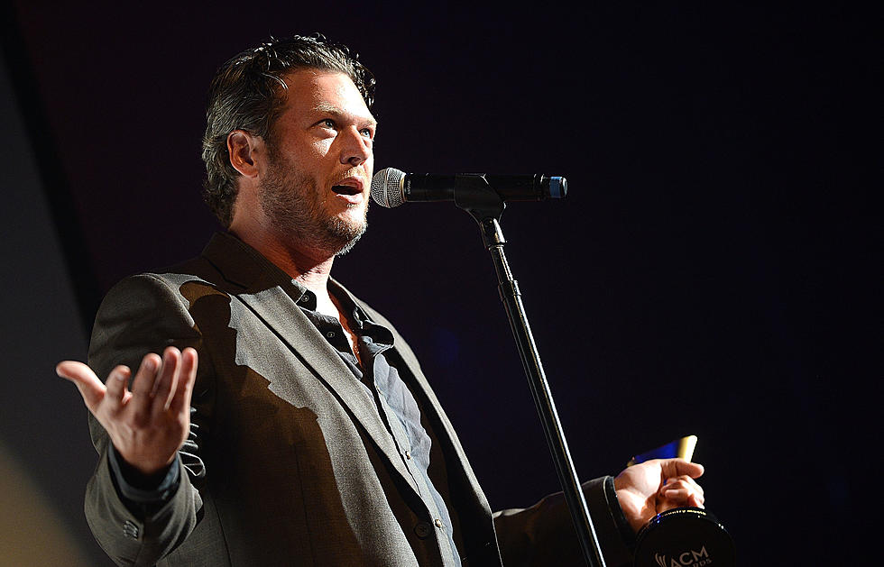Blake Shelton Scores His Second Chart Topper With “The Baby” On This Date in 2002 [VIDEO]