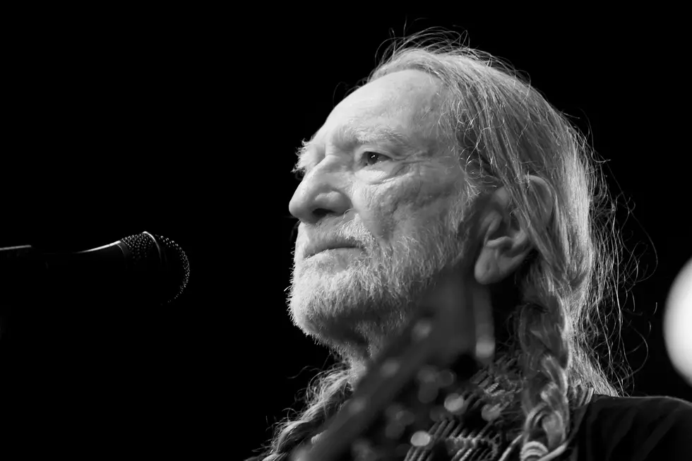 Willie Nelson Gets Revised Release Date