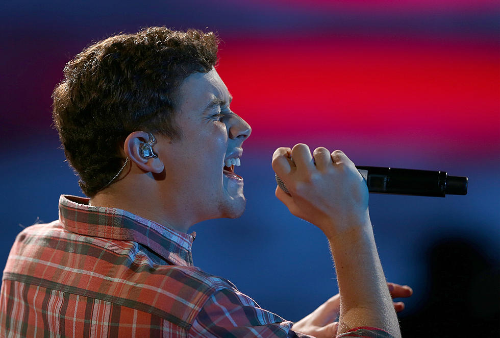 Scotty McCreery Performs SeaWorld Despite Controversy [Video]