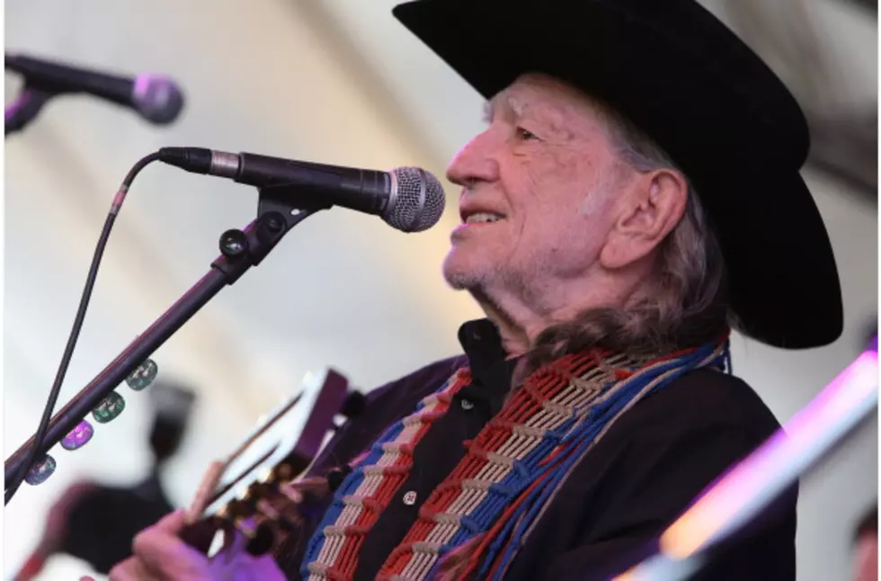 Willie Nelson &#8211; Blue Eyes Crying in The Rain [VIDEO]