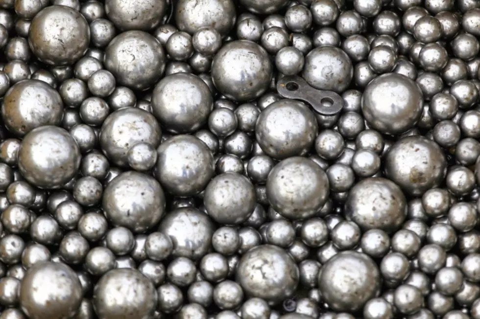Dancing Ball Bearings Are Soothing to Watch, Sound Like the Beach [VIDEO]