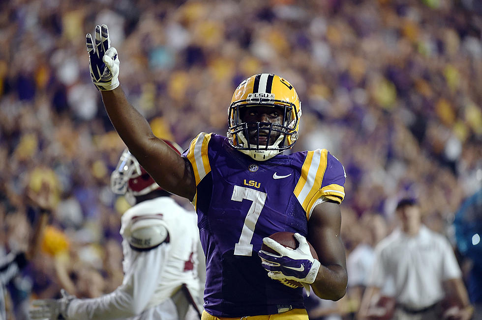 LSU Running Back Leonard Fournette Honored With SEC Sportsmanship Award