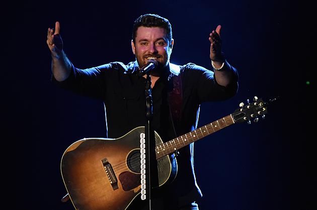 Chris Young&#8217;s New Duet With Cassadee Pope &#8212; Think Of You [VIDEO]